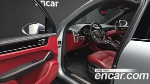 Porsche Cayenne, 2021 — миниатюра 13