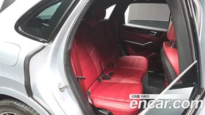 Porsche Cayenne, 2021 — миниатюра 17