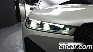 BMW iX, 2023 — миниатюра 8