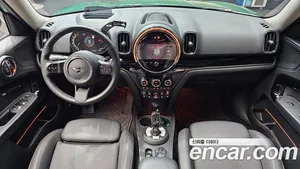 Mini Countryman, 2023 — миниатюра 10