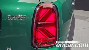 Mini Countryman, 2023 — миниатюра 9