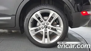 Lincoln MKC, 2017 — миниатюра 5