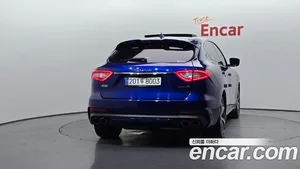 Maserati Levante, 2021 — миниатюра 4