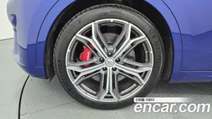 Maserati Levante, 2021 — миниатюра 5
