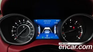 Maserati Levante, 2021 — миниатюра 11