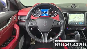Maserati Levante, 2021 — миниатюра 20