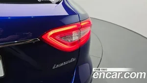 Maserati Levante, 2021 — миниатюра 9