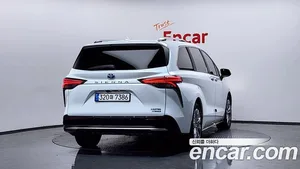 Toyota Sienna, 2022 — миниатюра 4