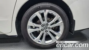 Toyota Sienna, 2022 — миниатюра 7