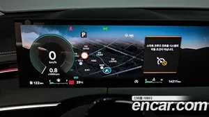 Genesis GV70, 2024 — миниатюра 10