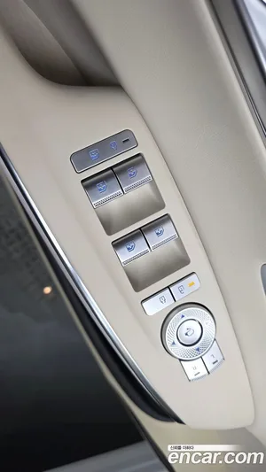 Genesis GV70, 2025 — миниатюра 26