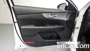 Kia K3, 2023 — миниатюра 14