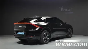 Kia EV6, 2023 — миниатюра 2