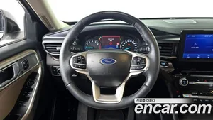 Ford Explorer, 2023 — миниатюра 18
