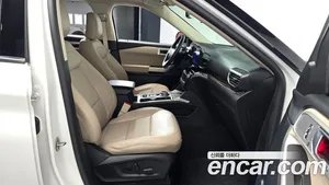 Ford Explorer, 2023 — миниатюра 15