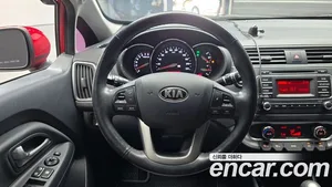 Kia pride, 2015 — миниатюра 13