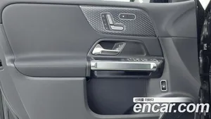 Mercedes-Benz EQB, 2025 — миниатюра 15