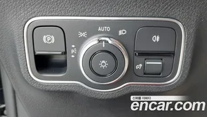 Mercedes-Benz EQB, 2025 — миниатюра 20