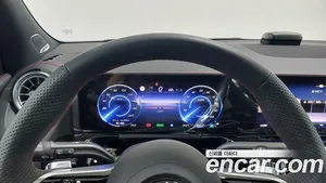 Mercedes-Benz EQA, 2025 — миниатюра 8