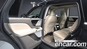Lincoln Aviator, 2022 — миниатюра 16