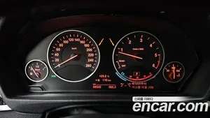 BMW 3-Series, 2018 — миниатюра 10