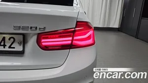 BMW 3-Series, 2018 — миниатюра 8