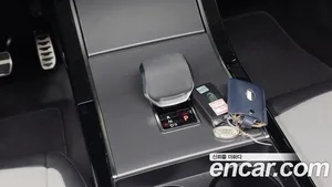 Land Rover Range Rover Evoque, 2024 — миниатюра 9