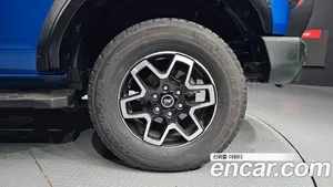 Ford Bronco, 2022 — миниатюра 7