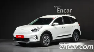 Kia Niro, 2022 — миниатюра 1