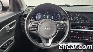 Kia Niro, 2022 — миниатюра 19