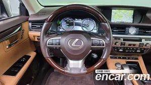 Lexus ES, 2018 — миниатюра 19
