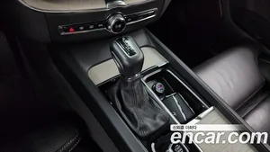 Volvo XC60, 2018 — миниатюра 9