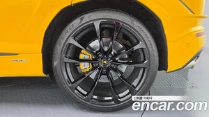 Lamborghini Urus, 2024 — миниатюра 7