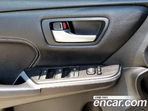 Toyota Camry, 2017 — миниатюра 11