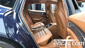 Porsche Panamera, 2022 — миниатюра 17