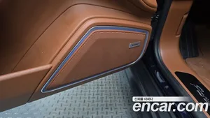 Porsche Panamera, 2022 — миниатюра 23