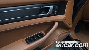 Porsche Panamera, 2022 — миниатюра 30