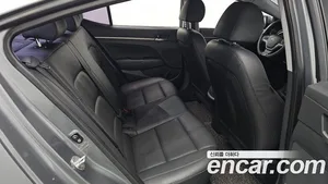 Hyundai Avante, 2017 — миниатюра 12