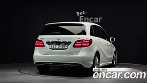 Mercedes-Benz B-Class, 2015 — миниатюра 4