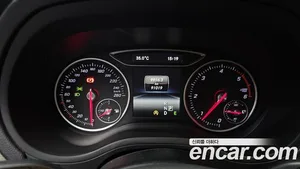 Mercedes-Benz B-Class, 2015 — миниатюра 8
