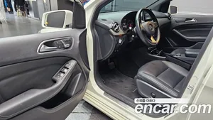 Mercedes-Benz B-Class, 2015 — миниатюра 10