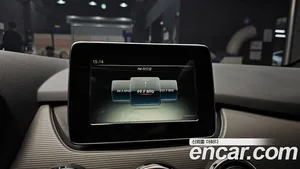 Mercedes-Benz B-Class, 2015 — миниатюра 16