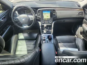 Renault SM6, 2017 — миниатюра 15