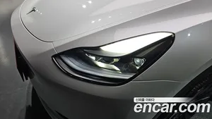Tesla Model Y, 2023 — миниатюра 8