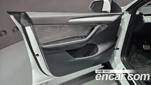 Tesla Model Y, 2023 — миниатюра 14