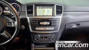 Mercedes-Benz GL-Class, 2016 — миниатюра 14