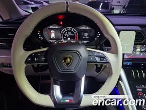 Lamborghini Urus, 2024 — миниатюра 14
