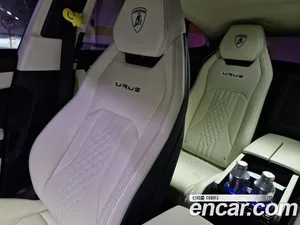 Lamborghini Urus, 2024 — миниатюра 19