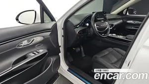 Genesis GV70, 2024 — миниатюра 17