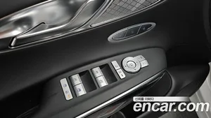 Genesis GV70, 2024 — миниатюра 23